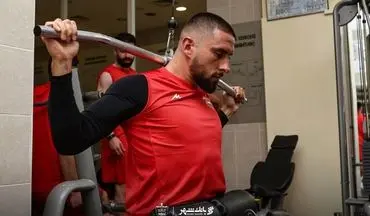 تمرین پرسپولیسی ها در سالن بدنسازی