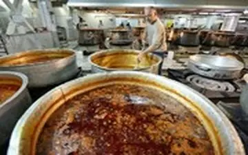  در آشپزخانه حرم امام رضا(ع) چه می‌گذرد؟