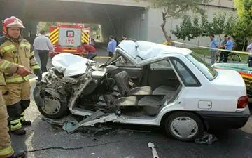 عکس جسد یک مرد تهرانی در پراید مچاله! 