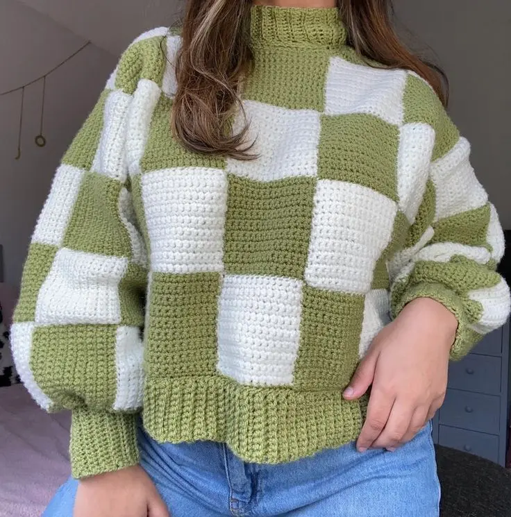 Wonderfully-Women-crochet-Top-Design-Free-Crochet-pattern-Knitting-pattern