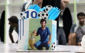 جشن تولد اسطوره آبی‌ها، قبل از دیدار با استقلال