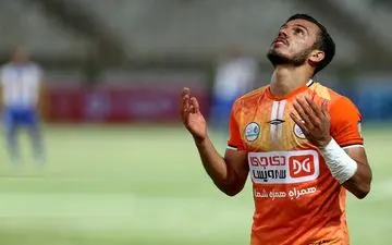 پایان پروسه طولانی جذب ملی‌پوش سابق سایپا / از خرید جدید استقلال امروز رونمایی می شود