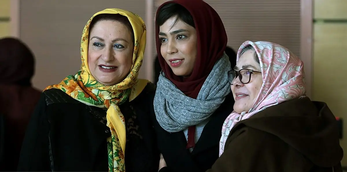 
"مریم امیرجلالی" و آفرین اویسی" در کاخ جشنواره فیلم فجر+ عکس