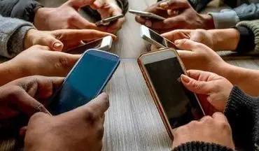 افزایش بی ضابطه قیمت در بازار تلفن همراه /لزوم برخورد سازمان حمایت