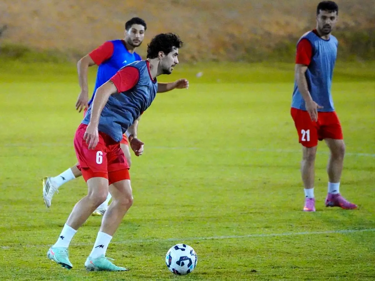 
تمرین شاداب تاکتیکی تیم ملی در العین/ محبی جایگزین محبی شد
