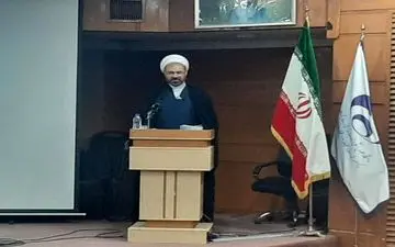 
 داشتن روحیه شهادت‌طلبی دشمنان را وادار به عقب‌نشینی خواهد کرد




