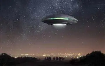 ادعای ترسناک استاد دانشگاه استنفورد: موجودات فرازمینی در زمین حضور دارند!