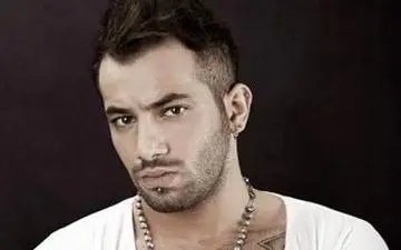 
امیر تتلو: ما به حرمت بزرگِ مشهد کنسرت برگزار نکرده و نمی‌کنیم
