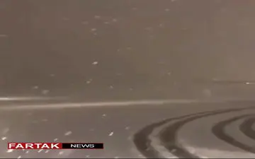 برف و کولاک‌ در فرودگاه مهرآباد و تلاش برای پاکسازی سطوح پروازی + فیلم