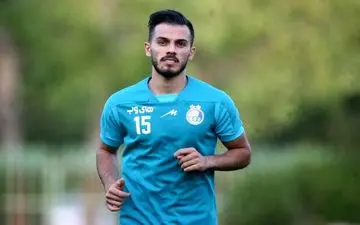 اقدام مشکوک مدافع استقلال قبل از دربی/ پیام جنجالی پاک شد!