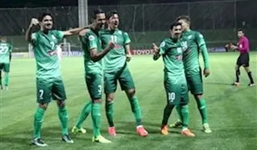 پرسپولیس دو گل از ذوب آهن عقب افتاد / بازی ادامه دارد 