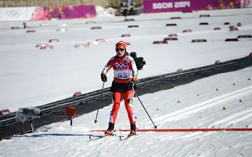 فیلم/ شاهکاری دیگر از صدا و سیما/ اسکی بازان دختر سیاه و سفید شدند 