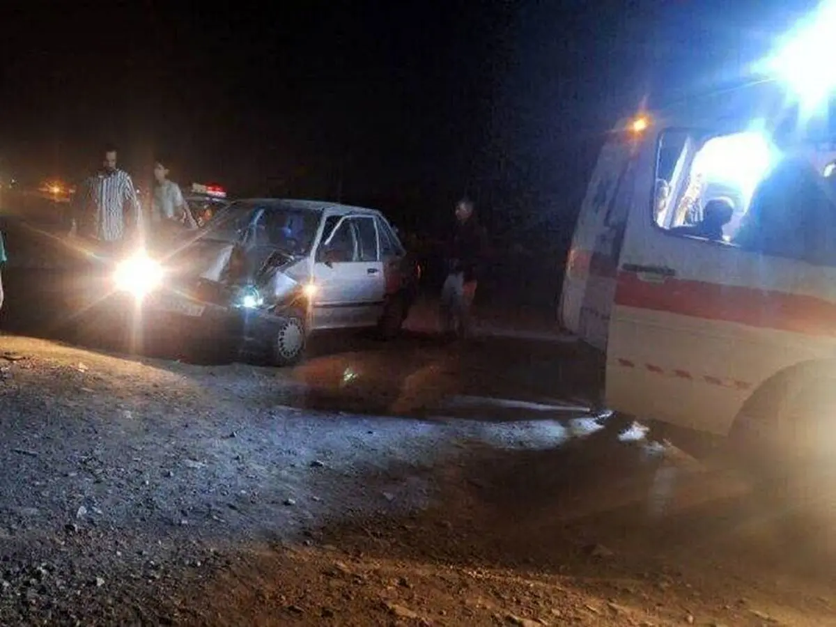 برخورد پراید با وانت در جاده برزک کاشان ۲ کشته و یک مصدوم برجا گذاشت