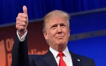 ترامپ: به سعودی‌ها گفتم که اگر صدها میلیارد دلار برای آمریکا کنار نگذارید، به ریاض نمی‌آیم