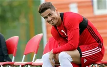  کی‌روش تصمیم می گیرد من فیکس باشم یا رضاییان