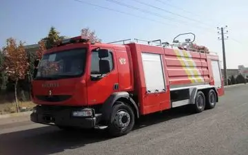 انجام سه عملیات آتشنشانی طی ساعات اولیه بامداد امروز در کرمانشاه