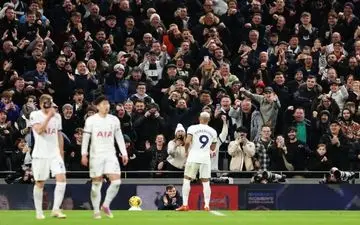 تاتنهام ۴-۱ نیوکسل: اسپرز با طوفان آنگه به برد برگشت