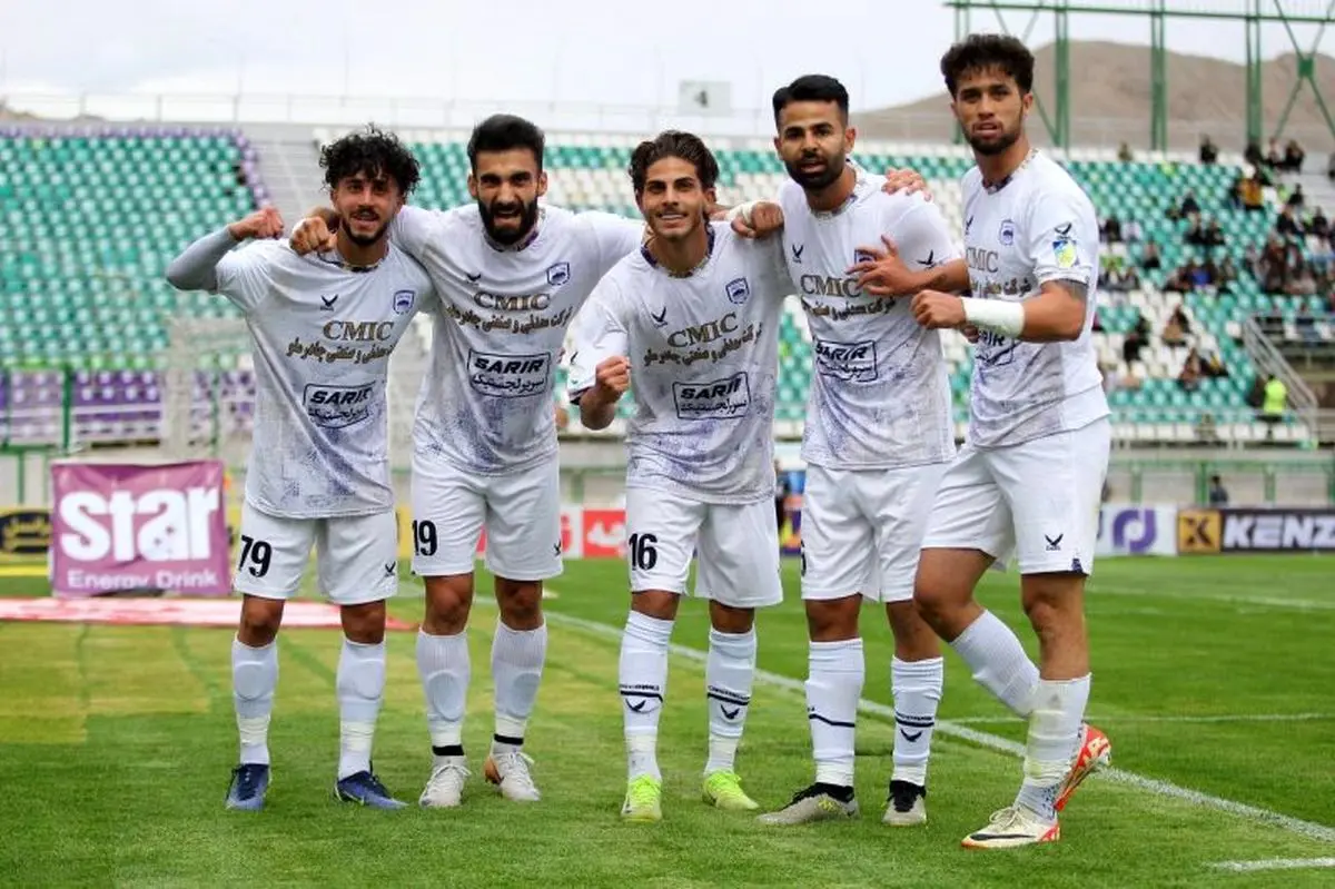 هیئت فوتبال تهران: از چادرملو میزبانی نمیکنیم!