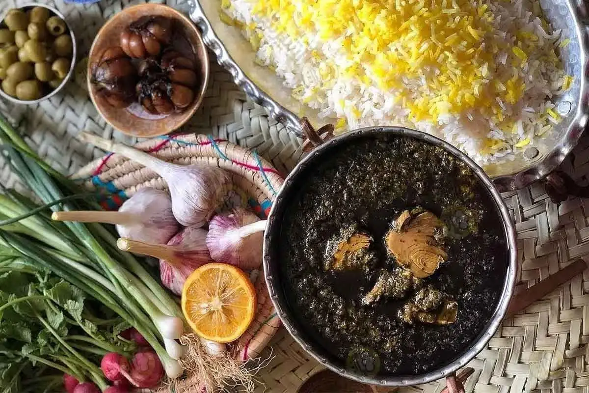 طرز تهیه قاتق ماهی قشمی؛ دستور پخت سنتی و مجلسی با طعم بینظیر