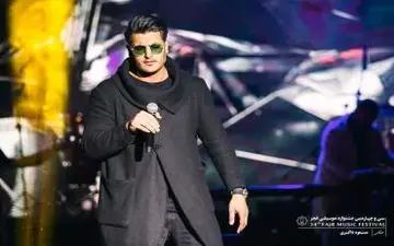 شب عاشقانه‌های پاپ در برج میلاد تهران