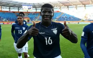  مدیرعامل استقلال خوزستان: هپاتیت چاوز قابل کنترل بود 