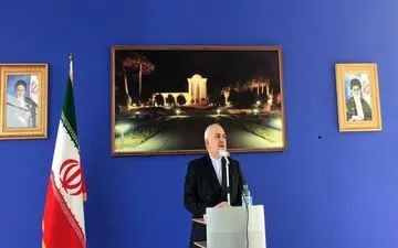 ظریف: اروپا حتی اجازه ندارد برای امنیتش از پول خودش خرج کند