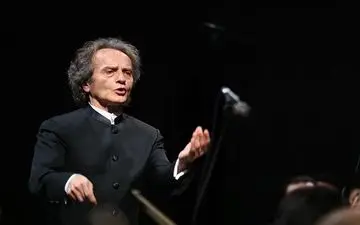  شهرداد روحانی دو قطعه بی کلام برای تیم ملی می‌سازد