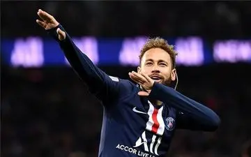 ستاره های فوتبال چطور کسب درآمد می کنند؟