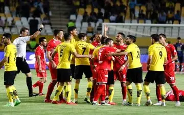 ۱۲ حاشیه از دیدار جنجالی سپاهان - پرسپولیس