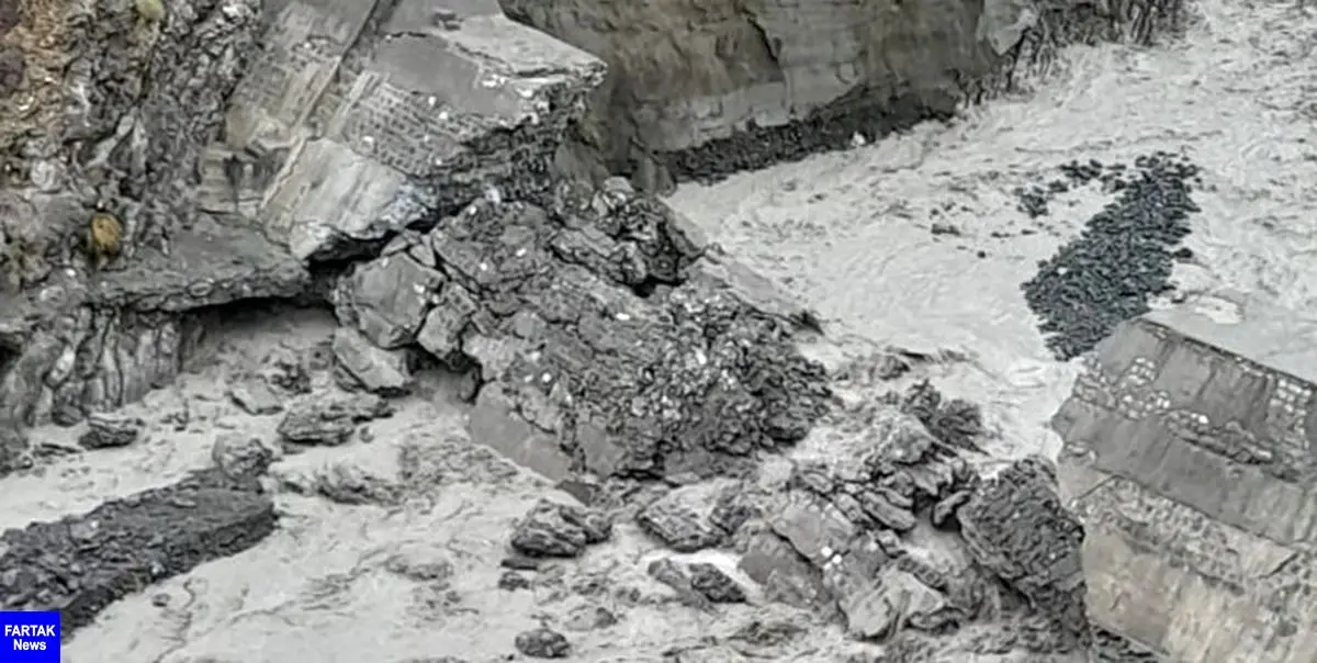 طغیان رودخانه سندرک میناب سد بتنی این منطقه را تخریب کرد