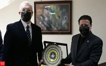 حضور مدیرعامل باشگاه سپاهان در سرکنسولگری روسیه