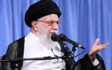 روایت رهبر انقلاب از کتک‌خوردن‌ مقابل همسر و فرزندانشان در زمان شاه