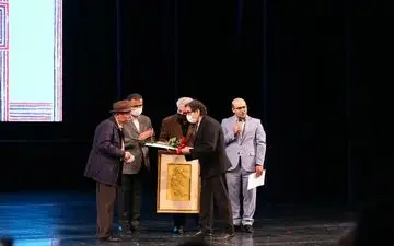 اعطای نشان عالی یونسکو به شهرام ناظری اعطا شد