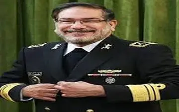 سیاستمدار مشهور کشورمان در مترو بدون بادیگارد