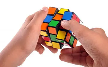  رکورد سریع‌ترین زمان حل مکعب روبیک حین انجام حرکات نمایشی+فیلم