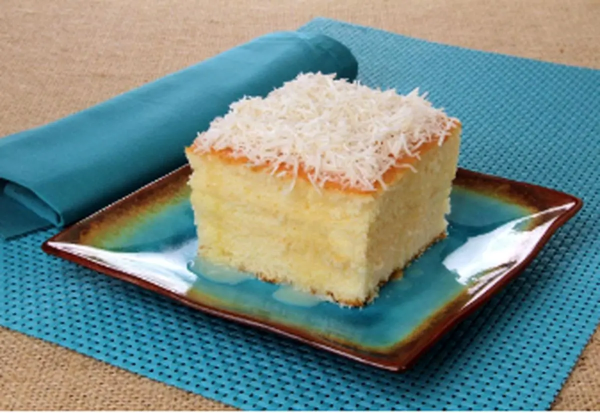 طرز تهیه کیک خیس وانیلی ساده | خیلی عالی میشه!