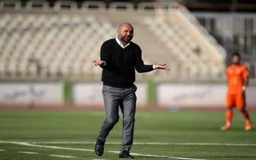  برکناری بختیاری‌زاده از سرمربیگری صنعت نفت+عکس 