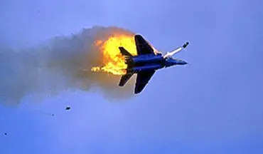 لحظه انهدام جنگنده روسی توسط تروریست‌های سوریه و فرود خلبان با چتر نجات + فیلم