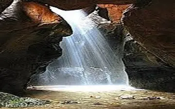 گوشه‌ای از نقاشی زیبای خداوند + فیلم 