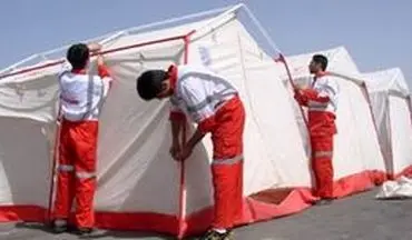 توزیع بیش از ۲۸۰۰ چادر در میان زلزله زدگان