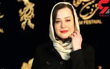 سلفی مهراوه شریفی نیا و مادرش حوالی موزه سینما (عکس)