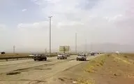 
اصابت پرتابه به آزادراه تهران_قم
