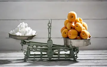 کسانی که قند خون بالا دارند به این میوه ها لب نزنند