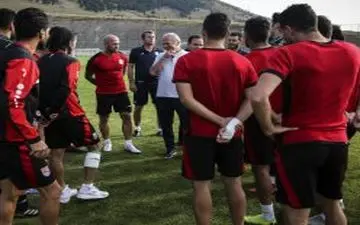  استارت تمرینات تراکتور بعد از سه روز تعطیلی