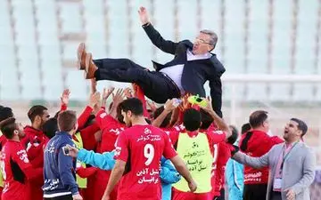 پشت پرده مخالفت فدراسیون با برگزاری جشن قهرمانی/ رد پای کسر 6 امتیاز از پرسپولیس!