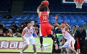  تیم ملی بسکتبال به شهر ژونگ‌نینگ رسید 