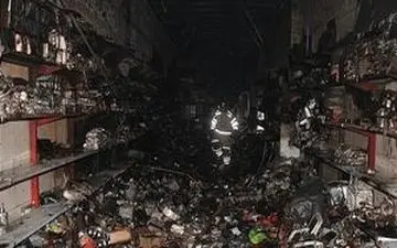 آتش سوزی انبار لوازم خانگی در میدان فردوسی مهار شد