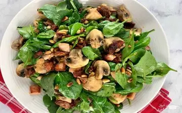 سالاد جدید درست کن | سالاد اسفناج و قارچ ایتالیایی