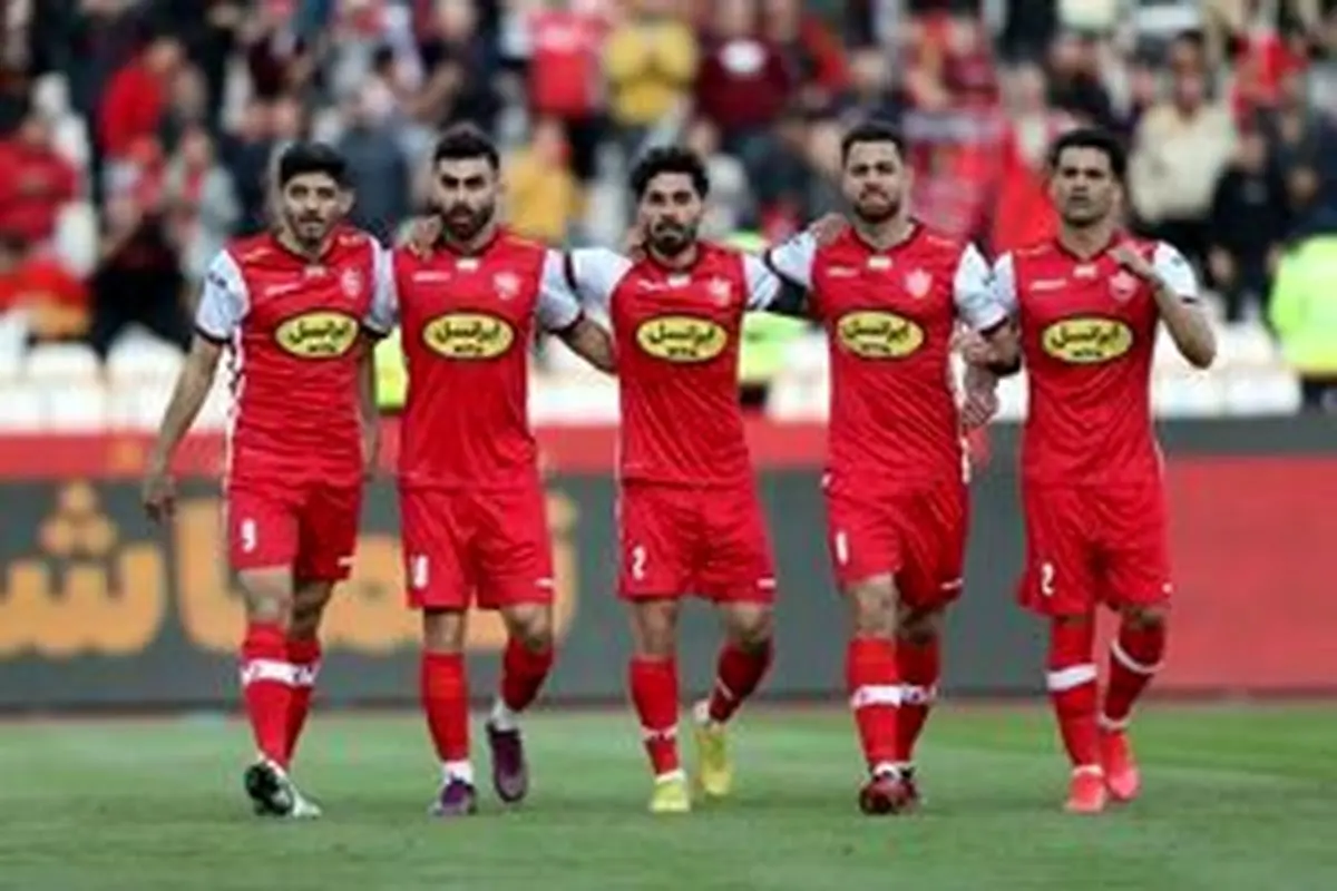 یک بانک داخلی پرسپولیس را می‌خرد و همه بدهی‌هایش را می‌دهد