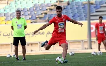 علی علیپور: محرومیت استقلال به چه درد ما می‌خورد!